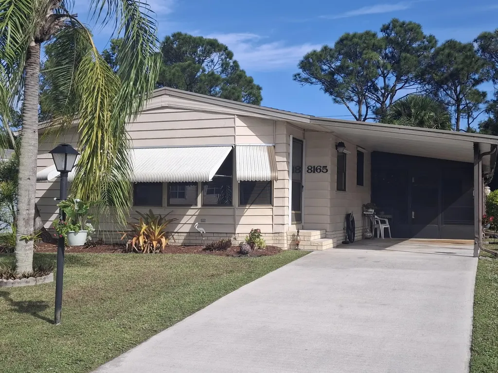 8165 Buckthorn Circle Port Saint Lucie FL 34952