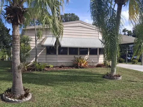 8165 Buckthorn Circle Port Saint Lucie FL 34952