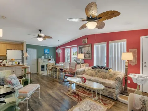 1148 Friendship Drive Vero Beach FL 32966