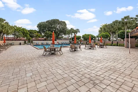 9270 Vista Del Lago Boca Raton FL 33428