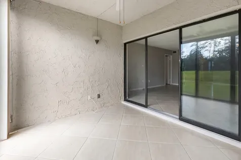 9270 Vista Del Lago Boca Raton FL 33428