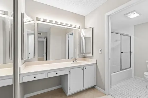 9270 Vista Del Lago Boca Raton FL 33428