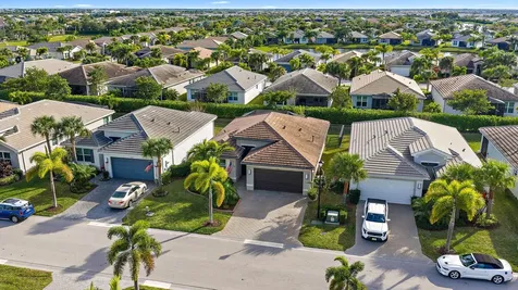 11392 Sw Carlisle Crossing Avenue Port Saint Lucie FL 34987