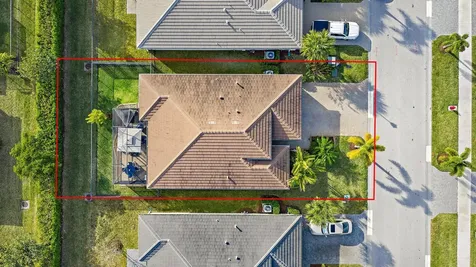 11392 Sw Carlisle Crossing Avenue Port Saint Lucie FL 34987
