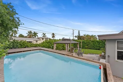 1710 Katherine Court Lake Worth FL 33461