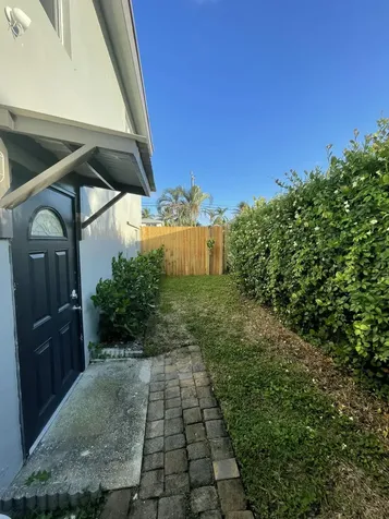 1710 Katherine Court Lake Worth FL 33461