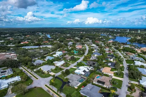 3 Se Paddock Circle Tequesta FL 33469