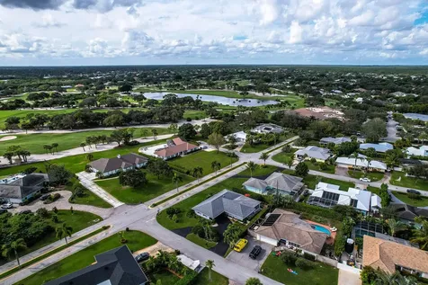 3 Se Paddock Circle Tequesta FL 33469