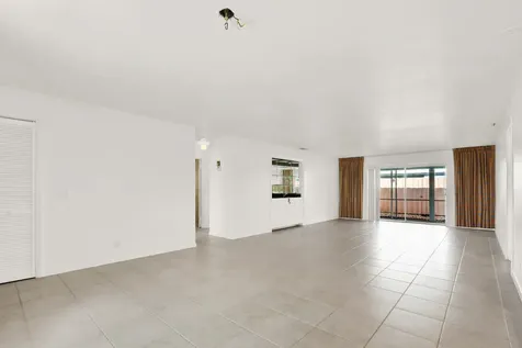 3 Se Paddock Circle Tequesta FL 33469