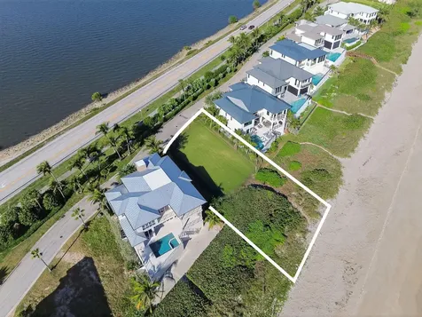 8100 S Ocean Drive Jensen Beach FL 34957