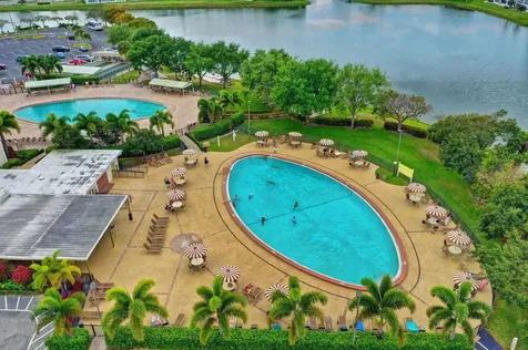 202 Greenbrier C West Palm Beach FL 33417