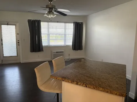 26 Kingswood B West Palm Beach FL 33417