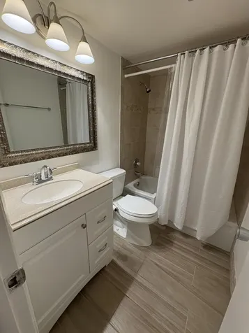 26 Kingswood B West Palm Beach FL 33417