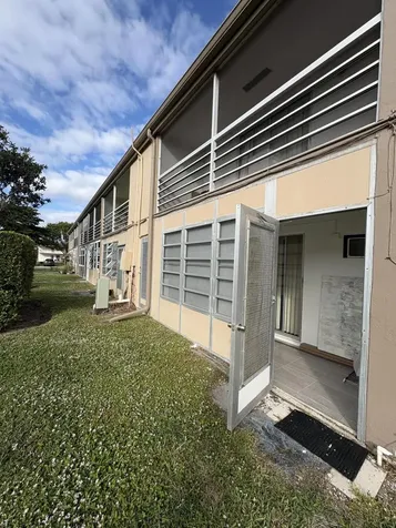 26 Kingswood B West Palm Beach FL 33417