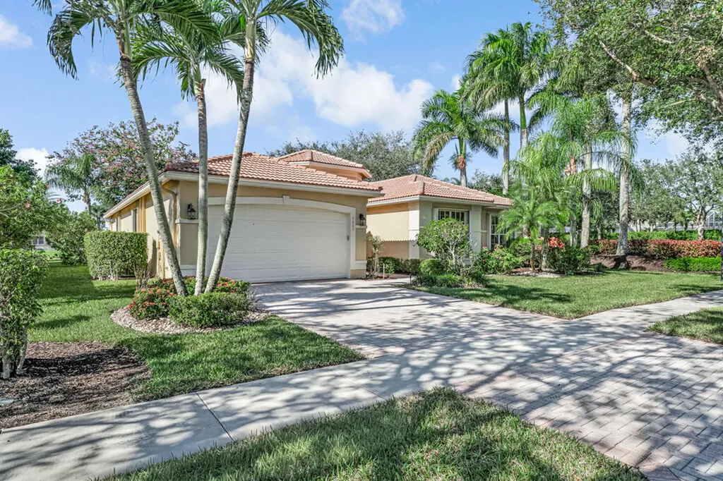 7903 Ferndale Bend Drive Lake Worth FL 33467