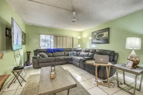 1200 Tallwood Avenue Hollywood FL 33021