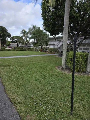 290 Chatham O West Palm Beach FL 33417