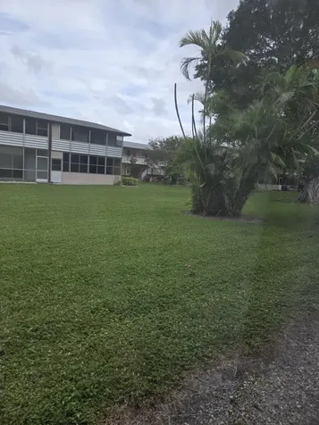 290 Chatham O West Palm Beach FL 33417