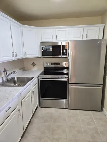 290 Chatham O West Palm Beach FL 33417