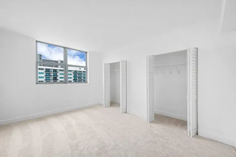 7501 E Treasure Drive North Bay Village FL 33141
