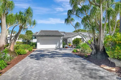 79 Hampshire Lane Boynton Beach FL 33436