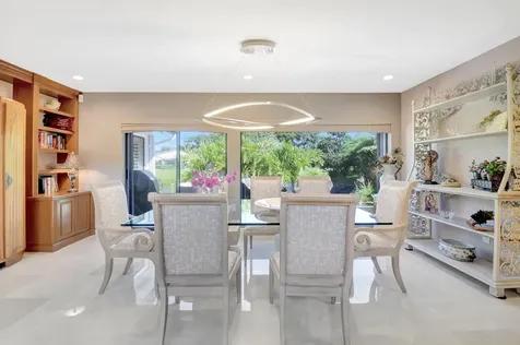 79 Hampshire Lane Boynton Beach FL 33436