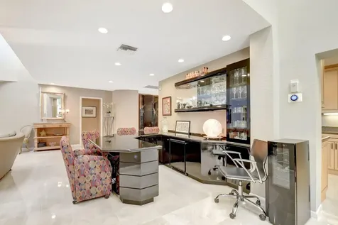 79 Hampshire Lane Boynton Beach FL 33436