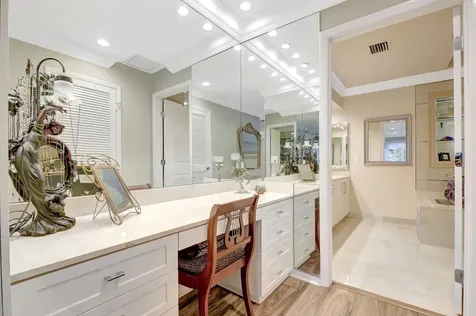 79 Hampshire Lane Boynton Beach FL 33436