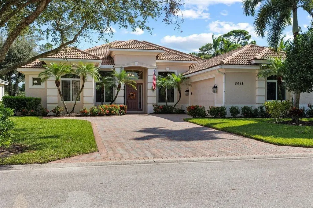 8048 Links Way Port Saint Lucie FL 34986
