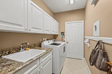 8048 Links Way Port Saint Lucie FL 34986