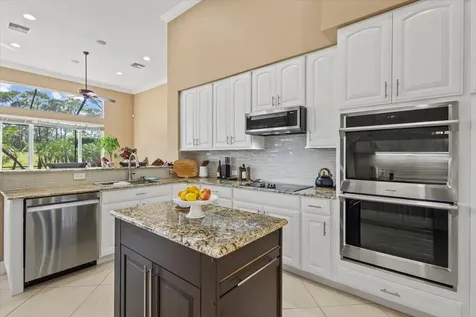 8048 Links Way Port Saint Lucie FL 34986