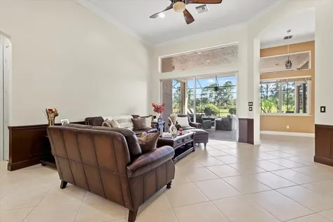 8048 Links Way Port Saint Lucie FL 34986