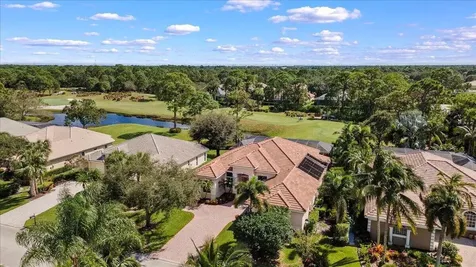 8048 Links Way Port Saint Lucie FL 34986