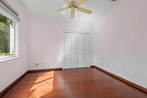 8048 Links Way Port Saint Lucie FL 34986