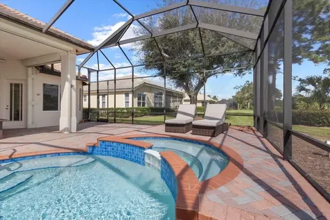 8048 Links Way Port Saint Lucie FL 34986