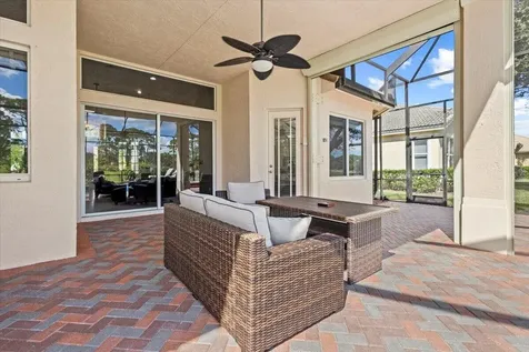 8048 Links Way Port Saint Lucie FL 34986