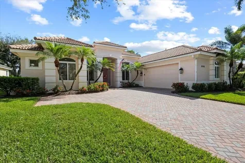 8048 Links Way Port Saint Lucie FL 34986