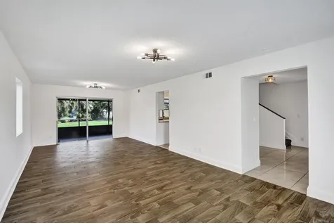 9855 Robins Nest Road Boca Raton FL 33496