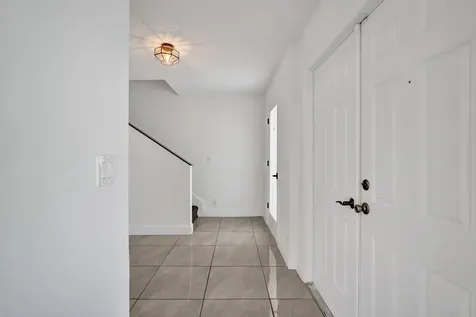 9855 Robins Nest Road Boca Raton FL 33496