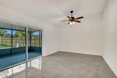 9855 Robins Nest Road Boca Raton FL 33496
