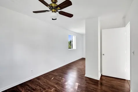 9855 Robins Nest Road Boca Raton FL 33496