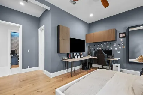 2350 Nw 43rd Street Boca Raton FL 33431
