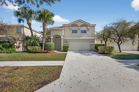 2008 Reston Circle Royal Palm Beach FL 33411
