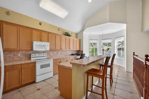 2008 Reston Circle Royal Palm Beach FL 33411