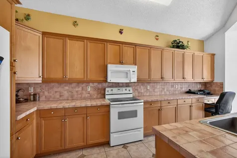 2008 Reston Circle Royal Palm Beach FL 33411