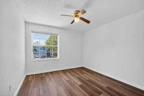 2008 Reston Circle Royal Palm Beach FL 33411