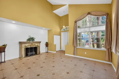 2008 Reston Circle Royal Palm Beach FL 33411