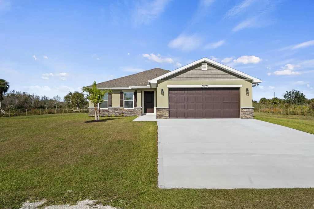 18779 Nw 268th Street Okeechobee FL 34972