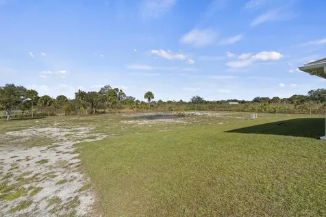 18779 Nw 268th Street Okeechobee FL 34972