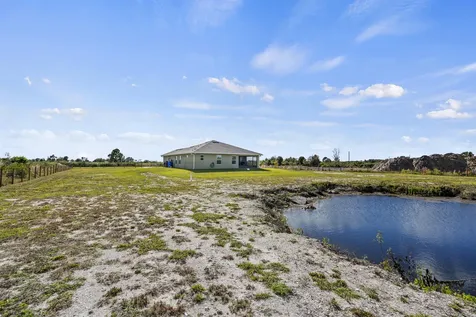 18779 Nw 268th Street Okeechobee FL 34972